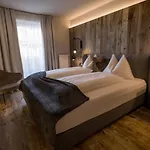 Hotel Kristall