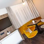Kristall Otel