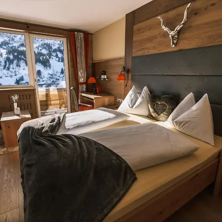 Hotel Kristall