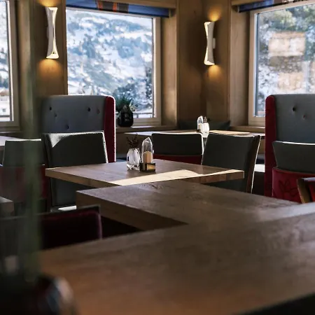 Ξενοδοχείο Kristall